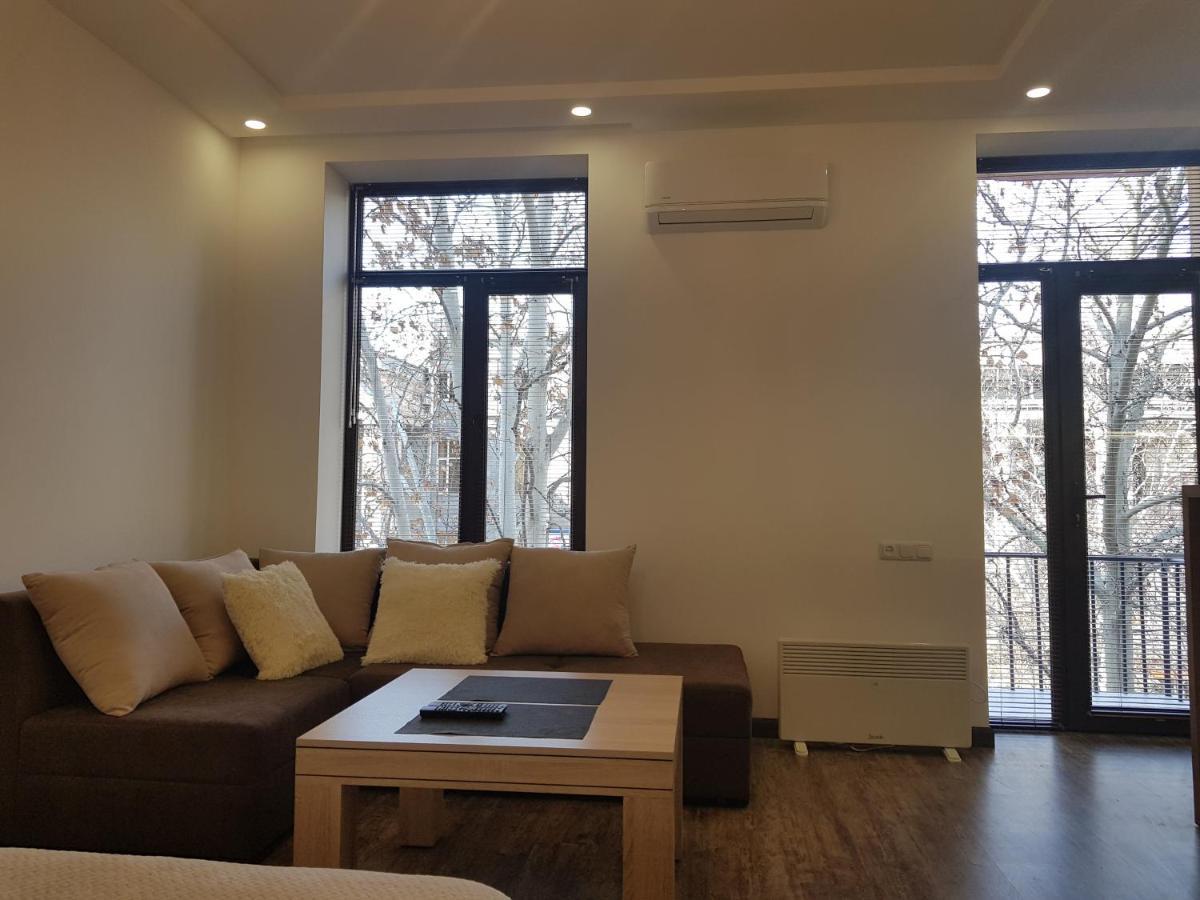 Cascade White Luxury Apartment Γιερεβάν Εξωτερικό φωτογραφία