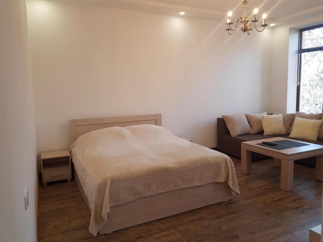Cascade White Luxury Apartment Γιερεβάν Εξωτερικό φωτογραφία