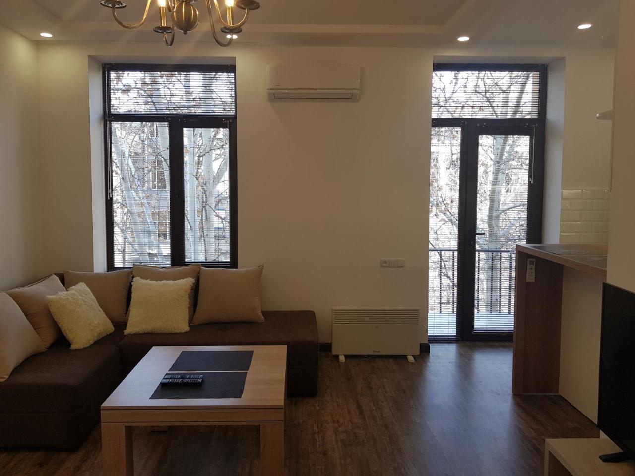 Cascade White Luxury Apartment Γιερεβάν Εξωτερικό φωτογραφία