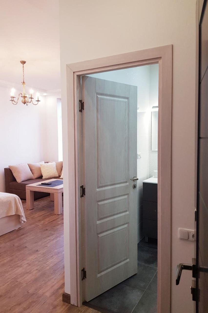 Cascade White Luxury Apartment Γιερεβάν Εξωτερικό φωτογραφία
