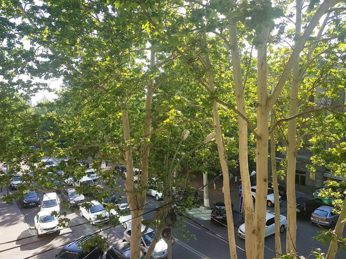Cascade White Luxury Apartment Γιερεβάν Εξωτερικό φωτογραφία